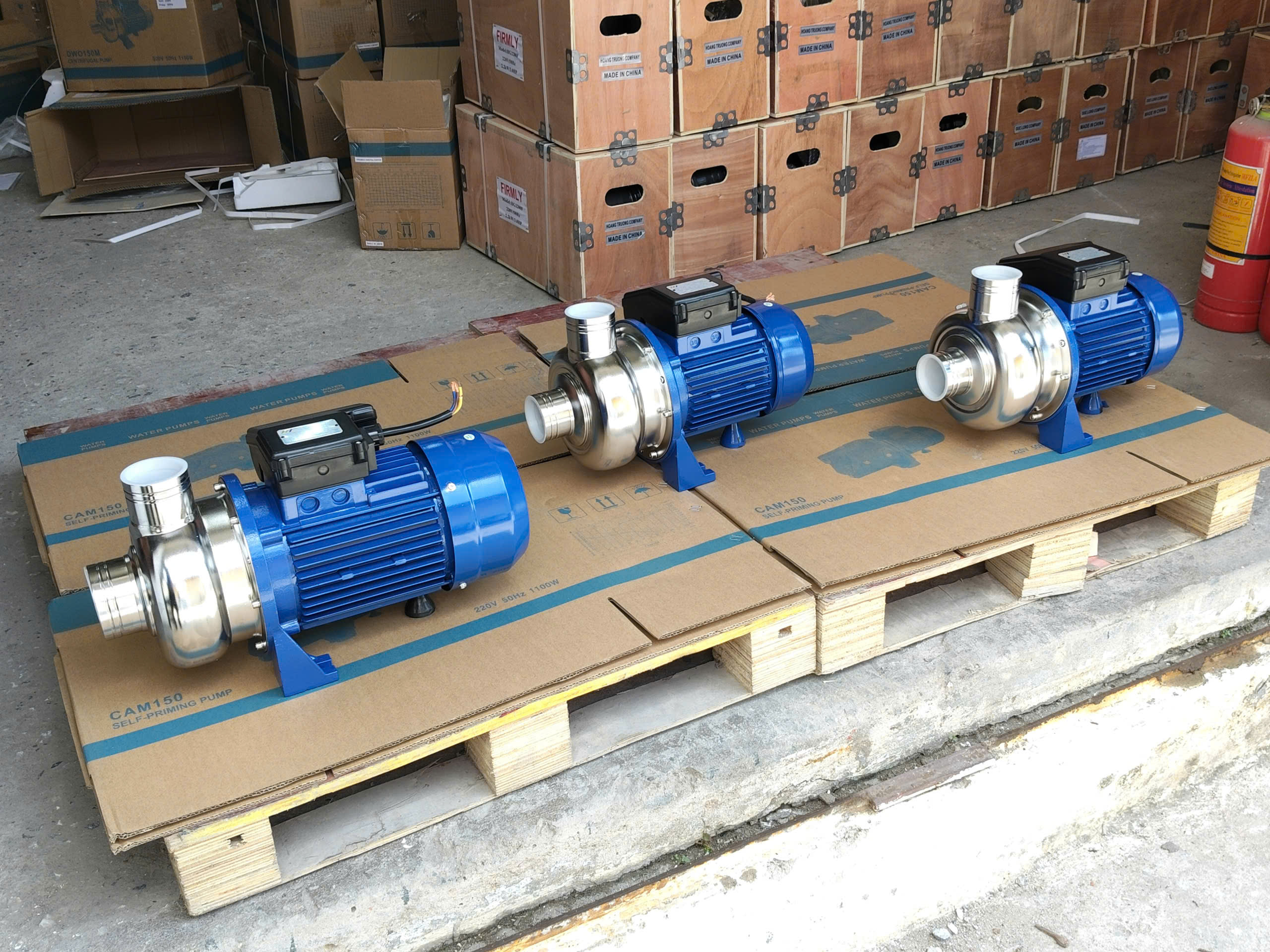 Máy bơm ly tâm inox