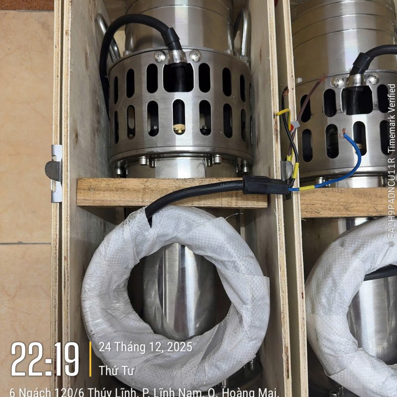 Bơm chìm trục đứng inox 150QY160-5-3S