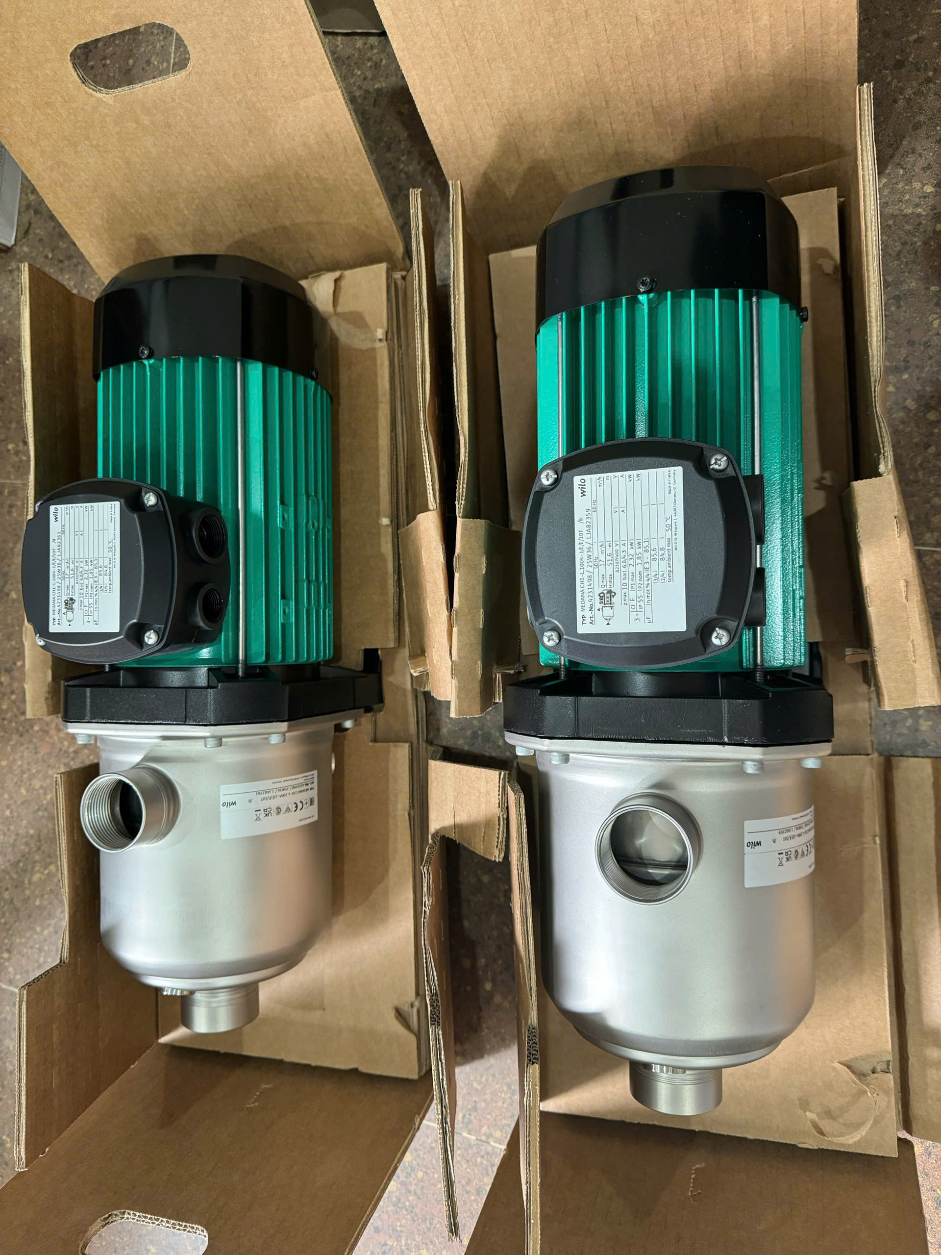Máy bơm nước WILO Medana CH1-L.1005-1/E/E/10T