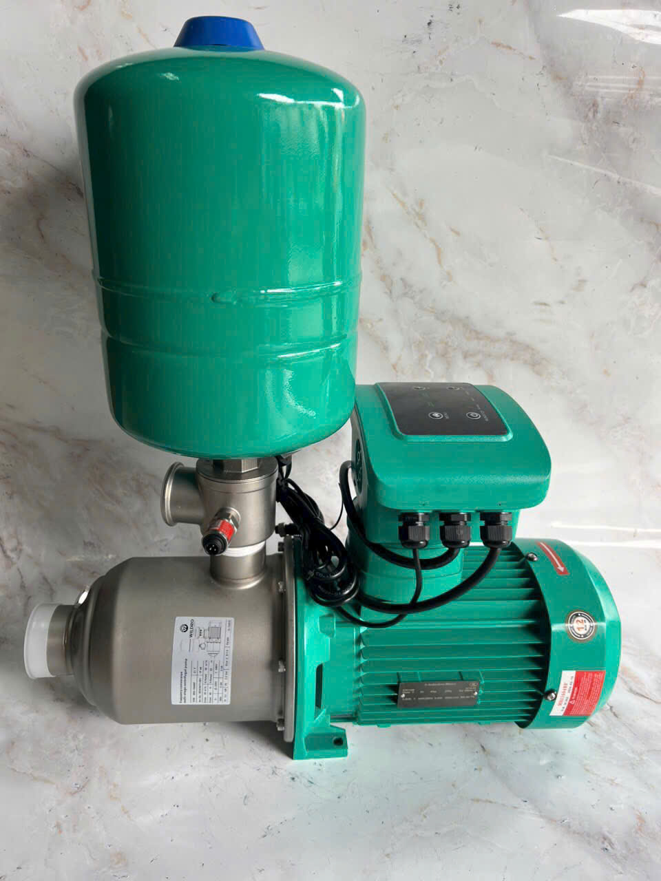 Bơm tăng áp biến tần DENOR MHI-804BP 1.5KW