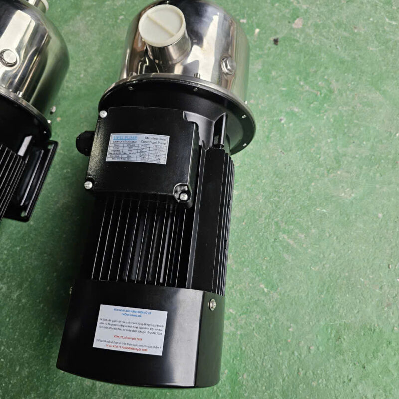 Máy bơm trục ngang DENOR CF12-4T 2.2KW